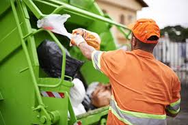 Best Yard Waste Removal  in Milan, MO
